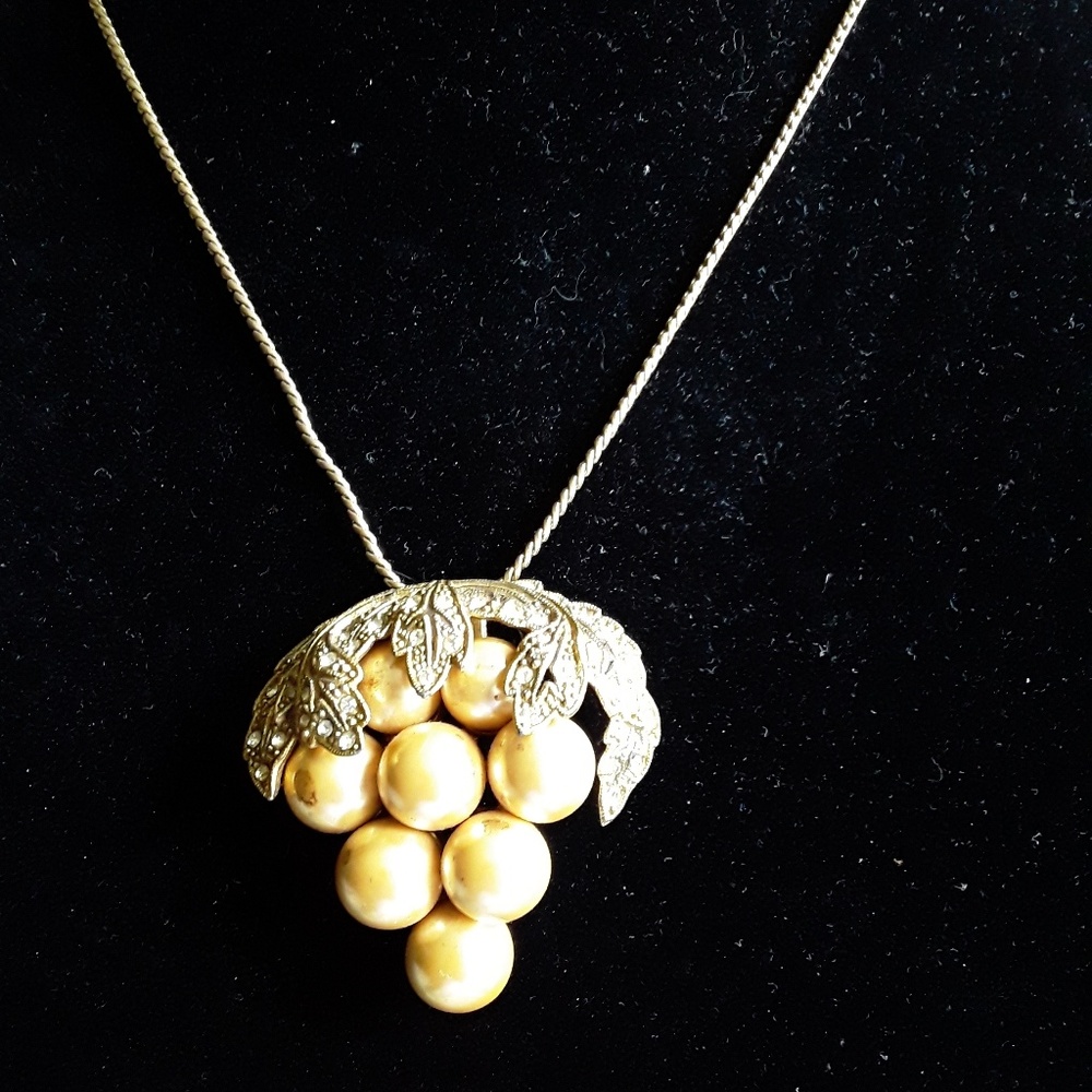 Vintage grape necklace